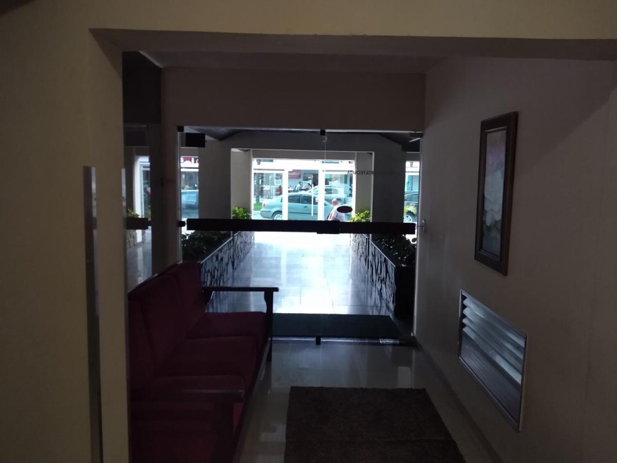 Suite Com Cozinha Independente Em Apartamento Cabo Frio Exterior photo